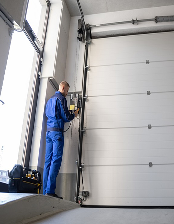 technicain maintain garage door